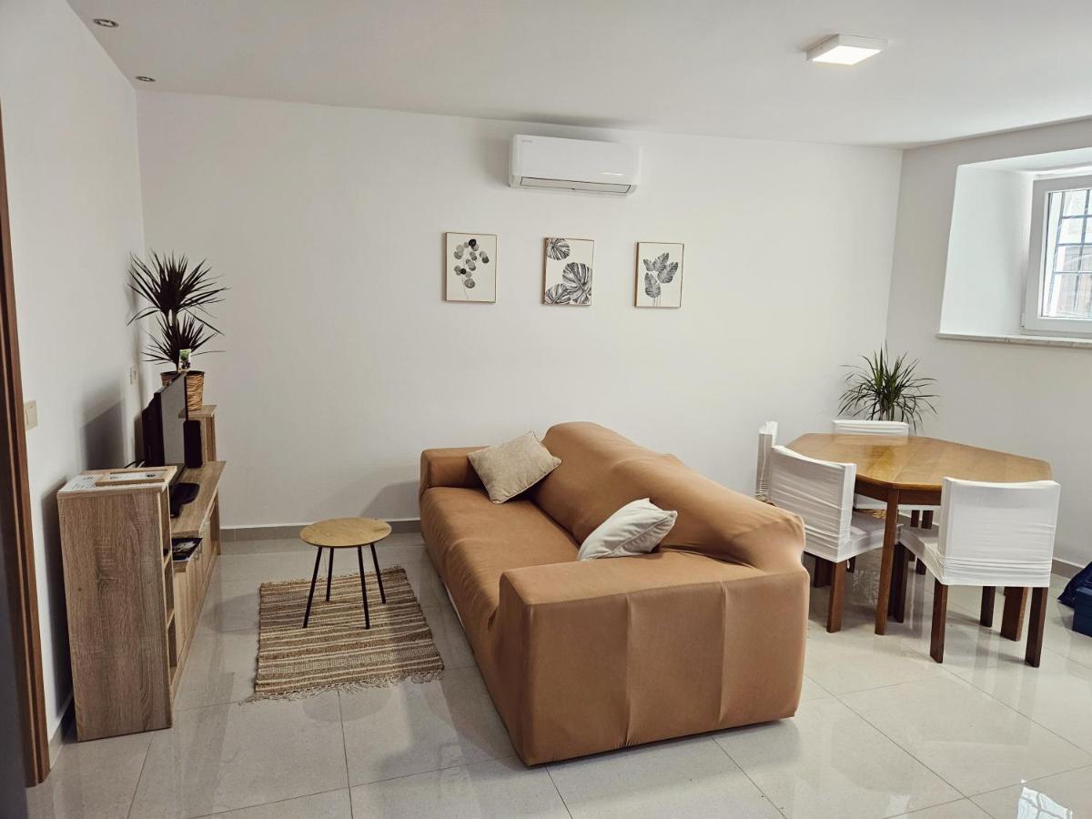 Apartment Gaja, Koper Exterior photo
