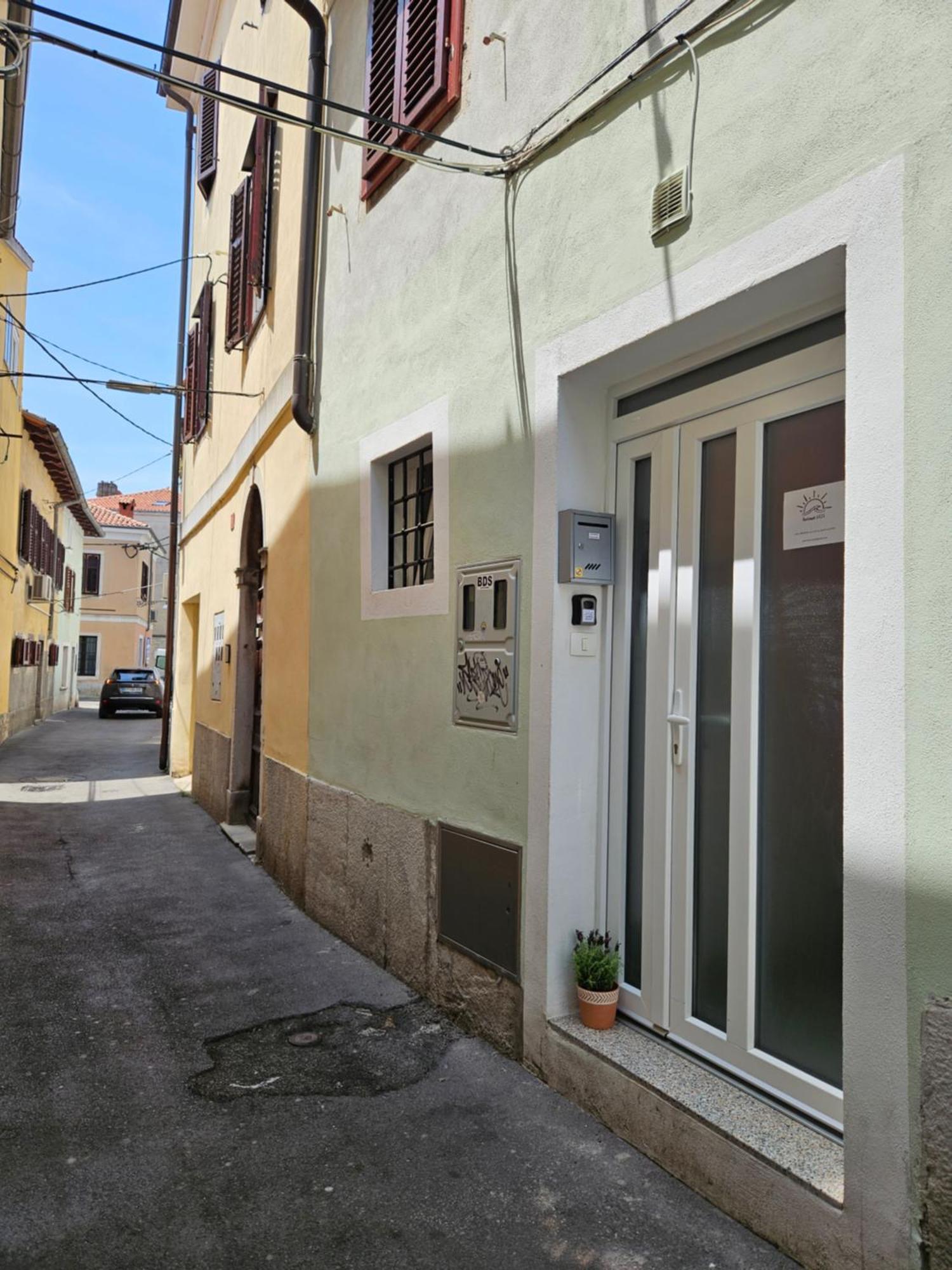 Apartment Gaja, Koper Exterior photo